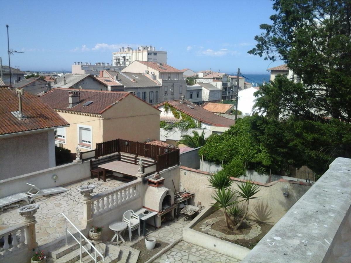 Meuble Tourisme Marselha Exterior foto